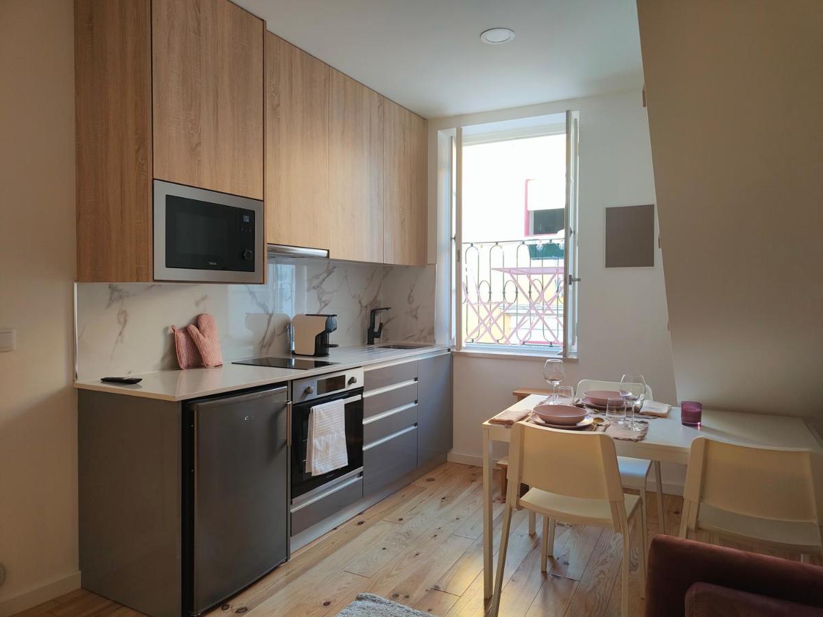 Апартаменты Rose Essence Aparment - Exceptional Balcony Коимбра Экстерьер фото